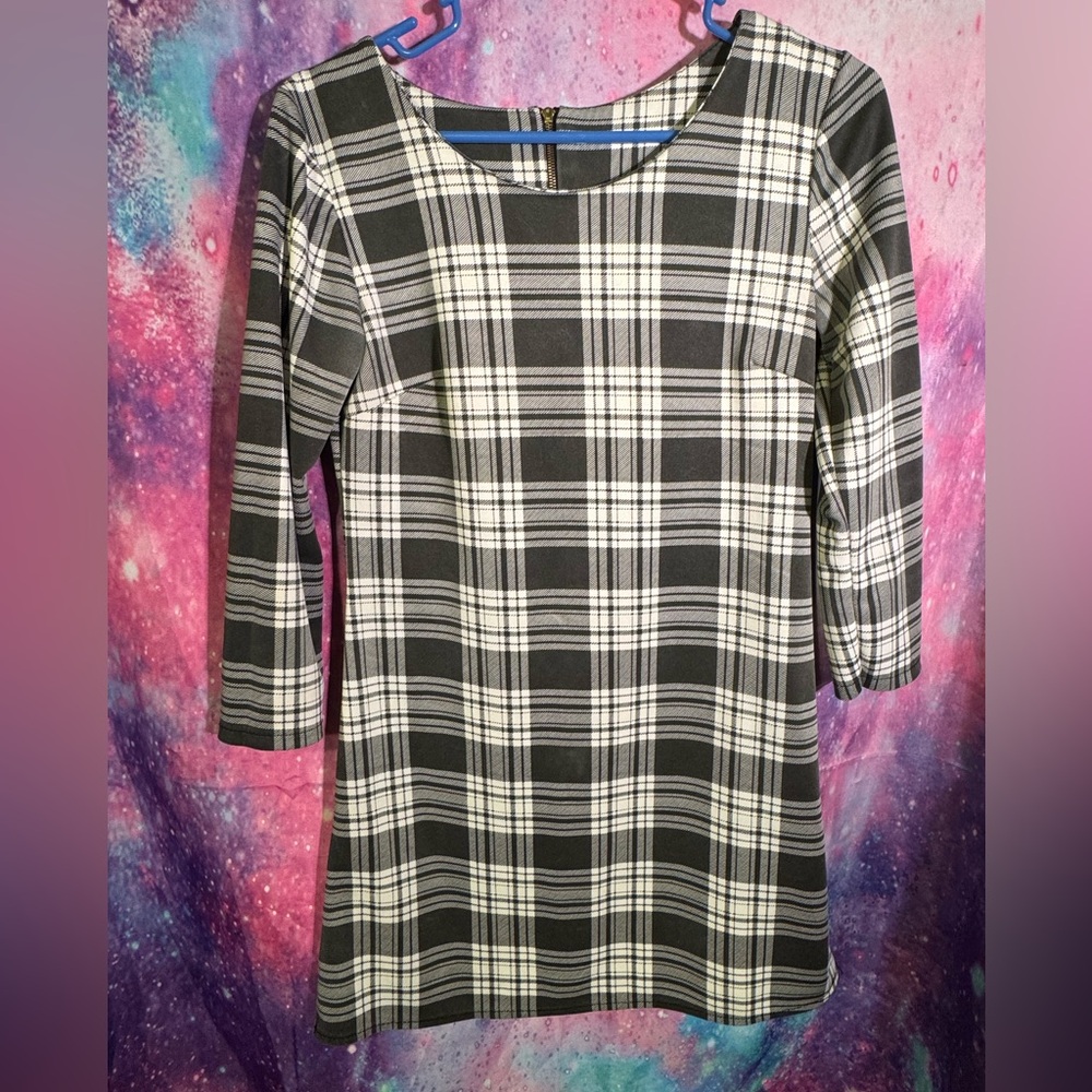 Plaid Black and White Women's Mini Dress Long-sleeved